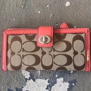 Coach wallet